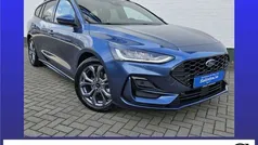 Chromablau metallic Neu 2025 Ford Focus ST-Line X Kombi | 29.798 € (Guter Preis)