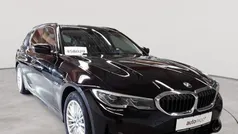 Schwarz uni Gebraucht 2022 BMW 330e Sport Line Kombi | 33.990 € (Superpreis)
