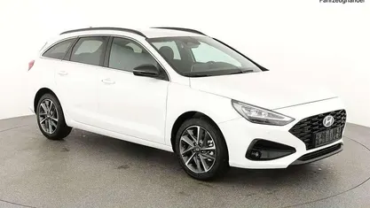 Atlas white Neu 2025 Hyundai i30 Style Limousine | 21.245 € (Superpreis)