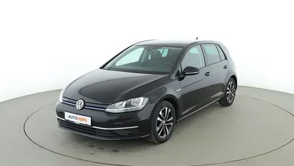 Gebraucht VW Golf VII IQ Drive 131 PS (96 kW) 2019 Schwarz Limousine