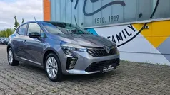 Schiefergrau Neu 2025 Renault Clio V Evolution Kombi | 18.990 € (Guter Preis)