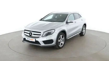 Gebraucht Mercedes GLA200 AMG line 156 PS (114 kW) 2017 Silber SUV