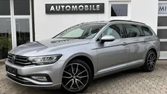 Silber Gebraucht 2023 VW Passat Business Kombi | 26.479 € (Fairer Preis)