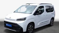 Weiß Gebraucht 2025 Toyota Proace Verso City Kombi | 33.950 € (Guter Preis)