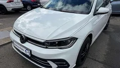 Pure white Gebraucht 2024 VW Polo Style Kleinwagen | 19.990 € (Fairer Preis)