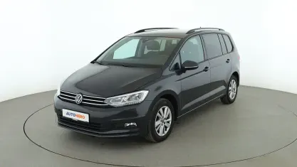 Gebraucht VW Touran Comfortline 150 PS (110 kW) 2024 Grau Van / Kleinbus