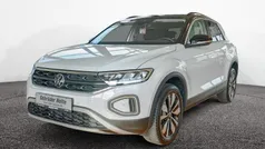 Rot Gebraucht 2021 VW T-Roc R-line SUV | 25.950 € (Superpreis)