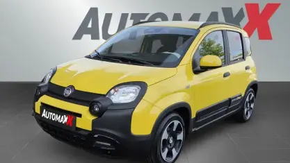 Neu Fiat Panda Cross 65 PS (47 kW) 2025 Rot Kleinwagen