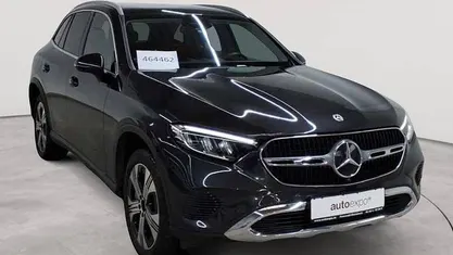 Gebraucht 2024 Mercedes GLC300e Advanced SUV | 52.990 € (Guter Preis)
