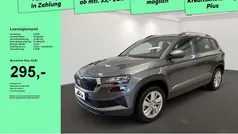 Graphitegrau metallic Gebraucht 2024 Skoda Karoq Selection SUV | 27.448 € (Guter Preis)