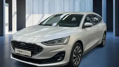 Second-hand Ford Focus Titanium X 155 CP (114 kW) 2022 Argintiu Break