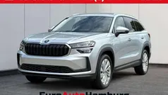 Brillantsilber metallic/silbe Neu 2025 Skoda Kodiaq Selection SUV | 43.580 € (Guter Preis)