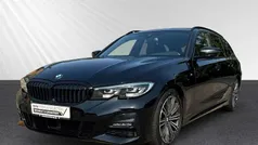 Schwarz Gebraucht 2021 BMW 320 M Sport Kombi | 27.498 € (Guter Preis)