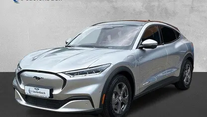 Gebraucht Ford Mustang Mach-E Extended Range 216 kW (294 PS) 2021 Iconicsilber metallic SUV