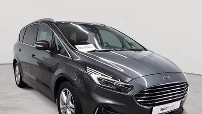 Gebraucht Ford S-MAX Titanium 150 PS (110 kW) 2022 Van / Kleinbus