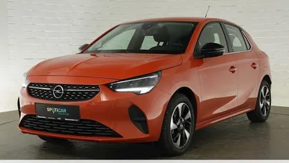Orange Gebraucht 2022 Opel Corsa-e Elegance Kleinwagen | 13.924 € (Guter Preis)