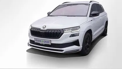 Moon weiss perleffekt Gebraucht 2022 Skoda Karoq SportLine SUV | 32.444 € (Fairer Preis)
