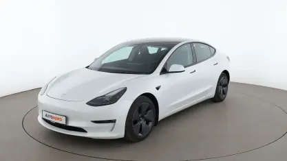 Gebraucht Tesla Model 3 Long Range AWD 366 kW (498 PS) 2021 Weiß Limousine