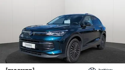 Używany VW Tiguan Life 131 KM (96 kW) 2024 Niebieski SUV