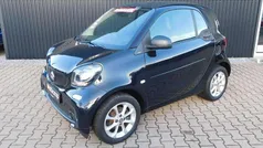 Bodypanels in black Gebraucht 2019 Smart ForTwo Coupé Passion Kleinwagen | 12.990 € (Fairer Preis)
