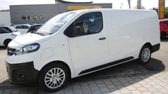 Weiß Gebraucht 2021 Opel Vivaro-e Combi Edition Van | 22.950 € (Etwas zu teuer)