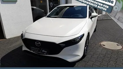 Gebraucht Mazda 3 Selection 150 PS (110 kW) 2022 Weiß Limousine
