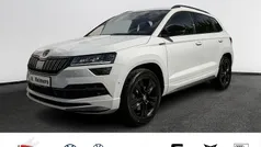 Weiß Gebraucht 2020 Skoda Karoq SportLine SUV | 26.990 € (Fairer Preis)