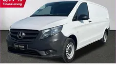 Weiß Gebraucht 2023 Mercedes Vito Van / Kleinbus | 24.931 € (Superpreis)