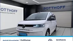 Weiss Gebraucht 2022 VW T7 Van | 45.377 € (Guter Preis)