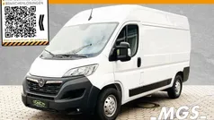 Casablancaweiss Gebraucht 2023 Opel Movano Van | 28.390 € (Fairer Preis)