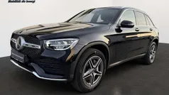 Schwarz Gebraucht 2021 Mercedes 300 AMG line SUV | 40.980 €