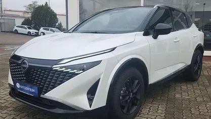 Weiß Gebraucht 2025 Nissan Qashqai Tekna+ SUV | 31.990 € (Fairer Preis)