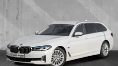 Mineralweiss metallic Gebraucht 2022 BMW 530e Luxury Line Kombi | 39.980 € (Fairer Preis)