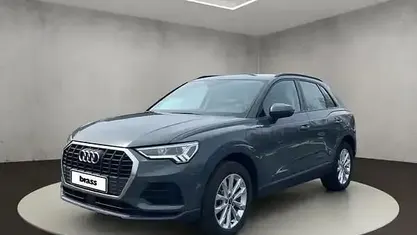 Gebraucht Audi Q3 Ambiente 245 PS (180 kW) 2022 Nanograu metallic SUV