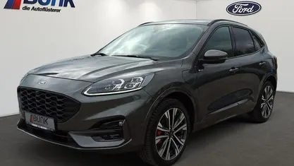 Gebraucht Ford Kuga ST-Line X 224 PS (164 kW) 2022 Magnetic met SUV