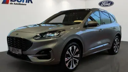 Gebraucht Ford Kuga ST-Line X 224 PS (164 kW) 2022 Solar silver met SUV
