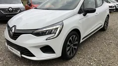 Weiß Gebraucht 2023 Renault Clio V Equilibre Limousine | 15.990 € (Fairer Preis)