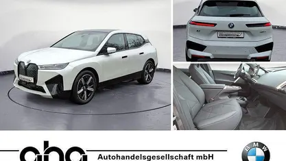 Gebraucht BMW iX Sport Line 239 kW (326 PS) 2022 Weiß SUV