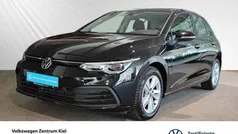 Gebraucht 2022 VW Golf VIII Life Limousine | 20.980 € (Fairer Preis)