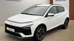 Atlas white / sol Gebraucht 2024 Hyundai Bayon Prime SUV | 22.790 € (Fairer Preis)