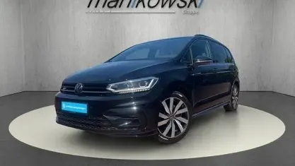 Gebraucht VW Touran Highline 150 PS (110 kW) 2023 Deep black perleffekt Van / Kleinbus