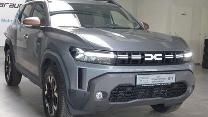Nouă Dacia Duster Extreme 131 CP (96 kW) 2025 Verschiedene SUV