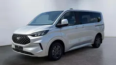 Moondust silver metallic Neu 2025 Ford Tourneo Custom Titanium Van | 48.330 € (Fairer Preis)