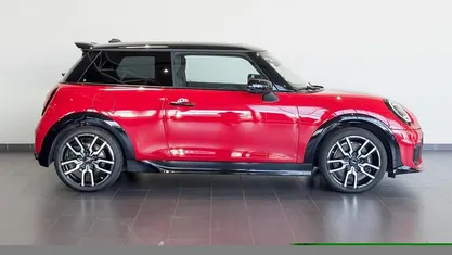 Gebraucht Mini John Cooper Works 204 PS (150 kW) 2024 Rot Kleinwagen