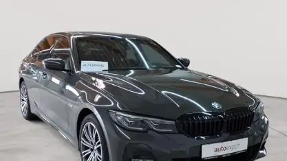 Gebraucht BMW 330 M Sport 184 PS (135 kW) 2022 Grau Limousine