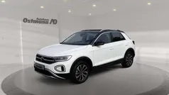Pure white Gebraucht 2022 VW T-Roc Style SUV | 27.849 € (Fairer Preis)