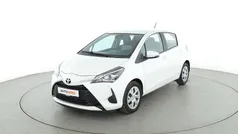 Weiß Gebraucht 2020 Toyota Yaris Comfort Limousine | 11.120 € (Fairer Preis)