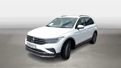 Weiß Gebraucht 2021 VW Tiguan Life SUV | 29.444 € (Fairer Preis)