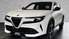 Bianco sempione Neu 2025 Alfa Romeo GT Junior SUV | 32.850 € (Fairer Preis)