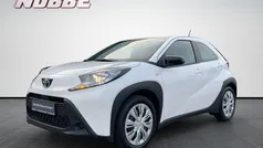 Gebraucht 2025 Toyota Aygo X-play Kleinwagen | 15.280 € (Fairer Preis)